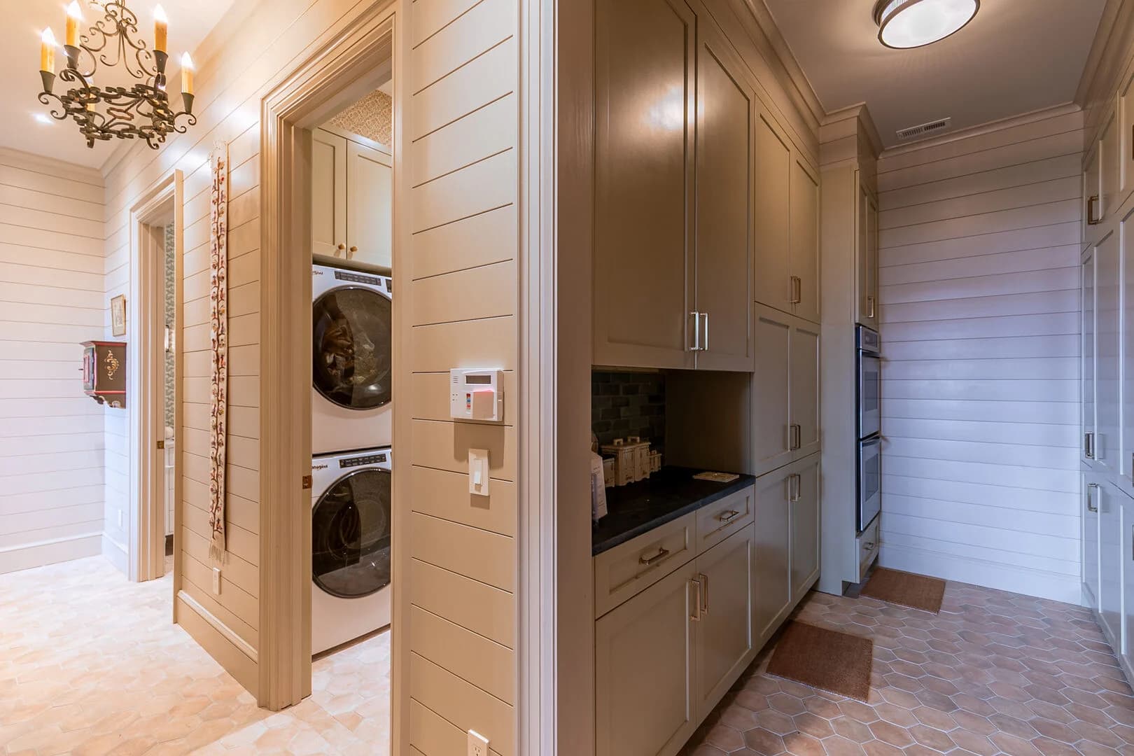 Antler Trail Lodge - Image 50