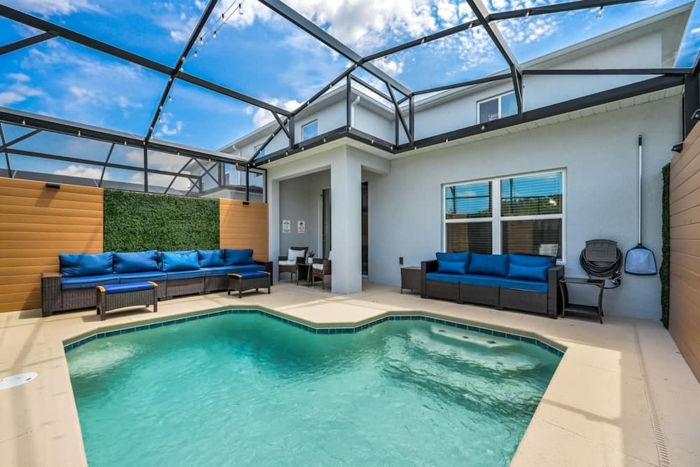 Scene Lane Villa #4387 - Image 1