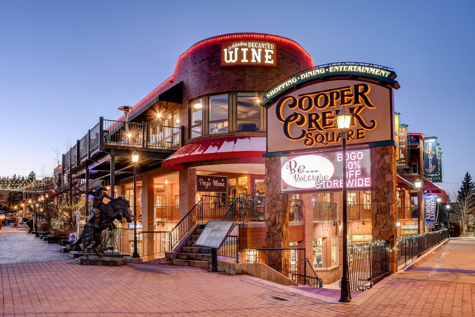 Arrow Luxury Loft #219 - Image 46