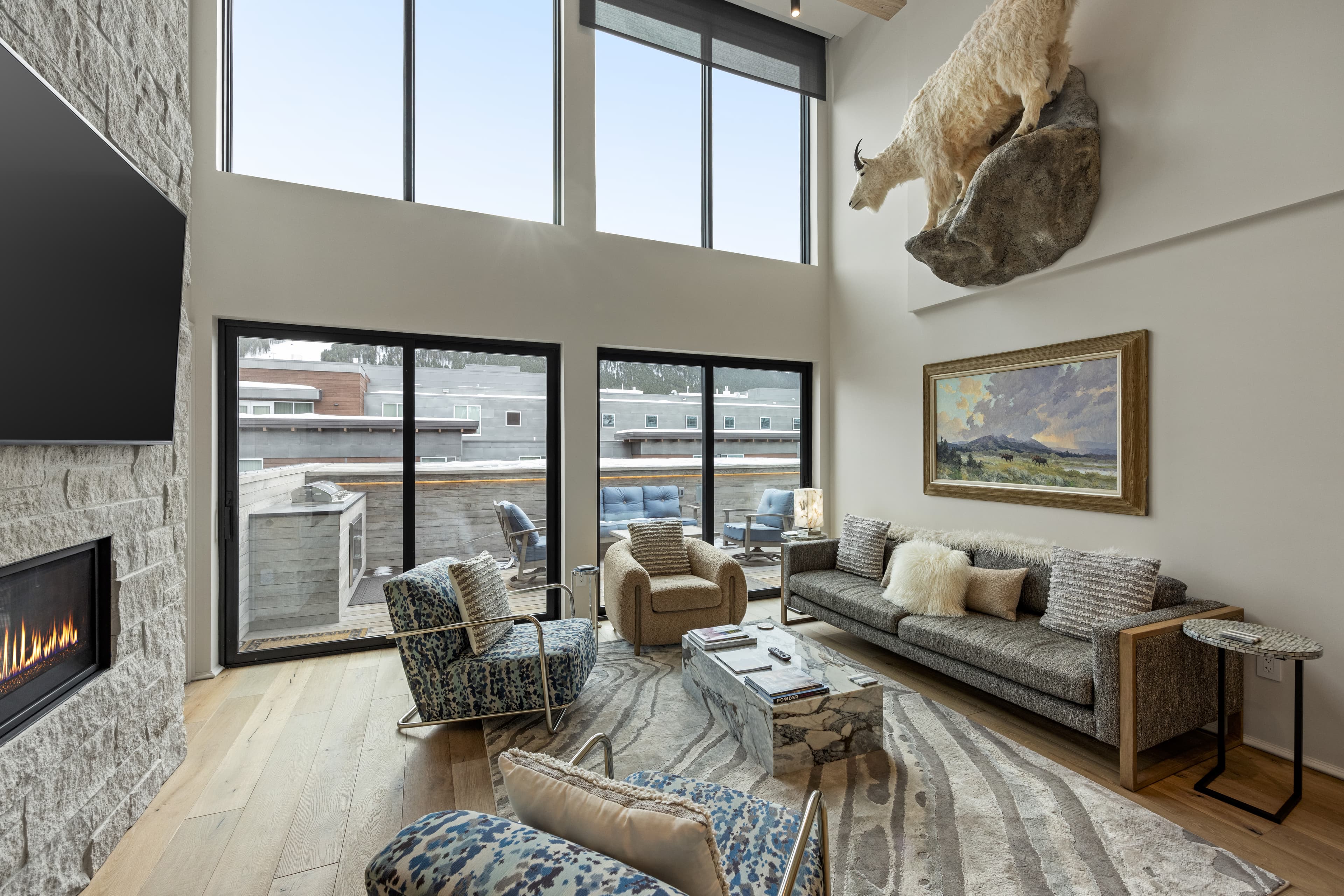 Arts District West #301