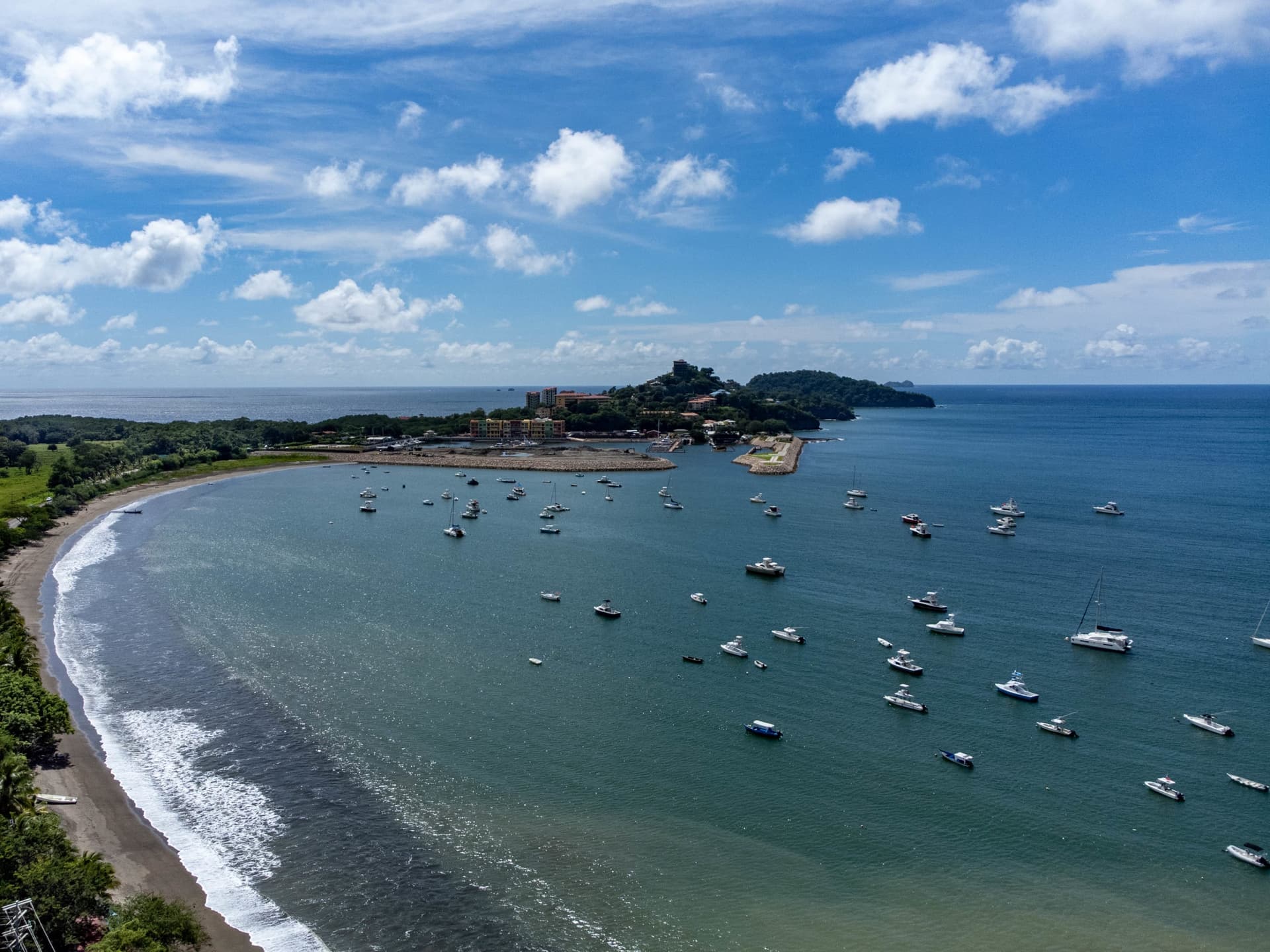 Sunset Heights - Image 11