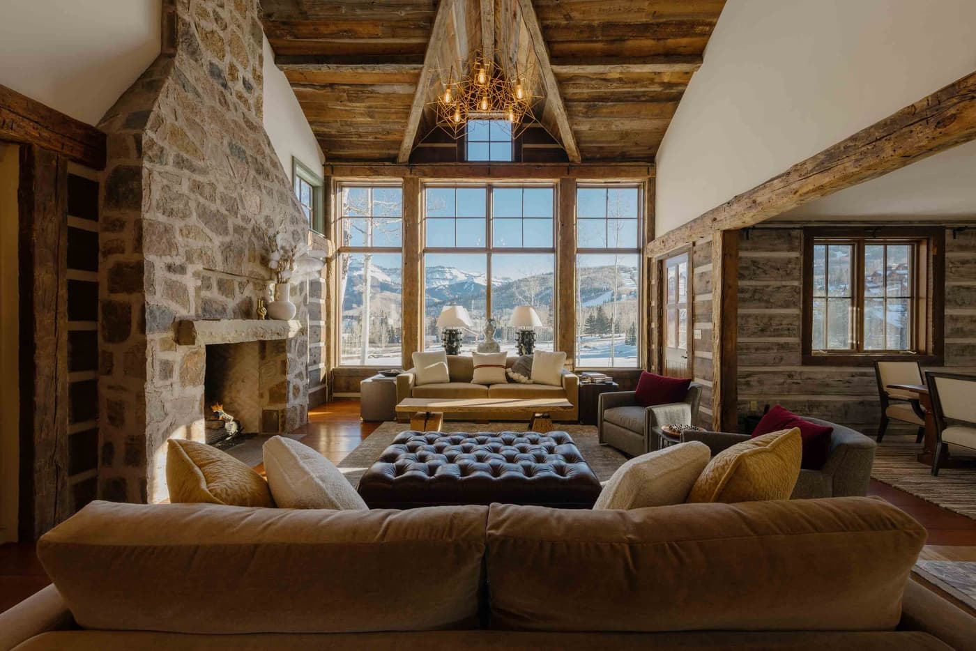 Elk Lake Lodge - Image 4