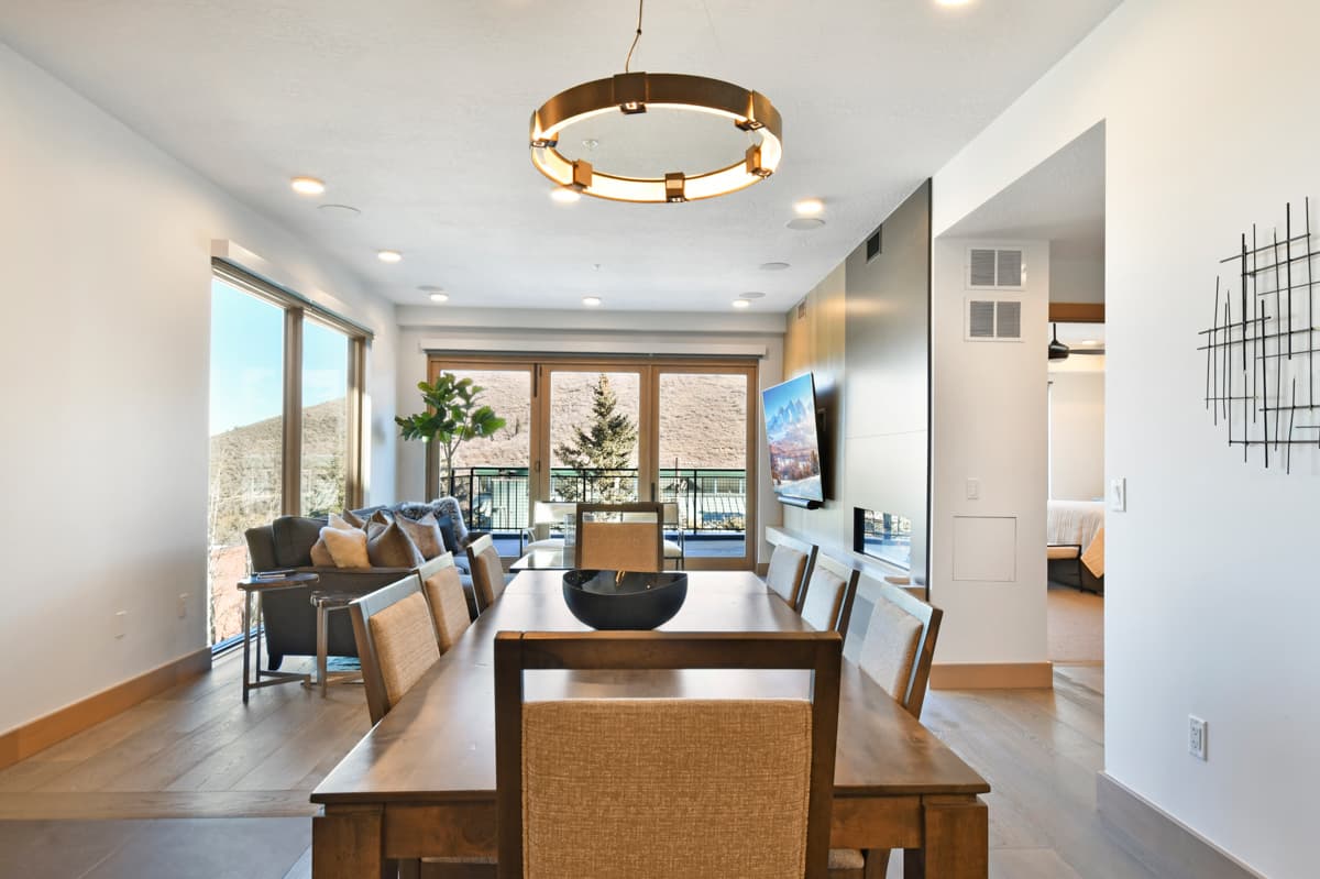 King's Crown - Image 4