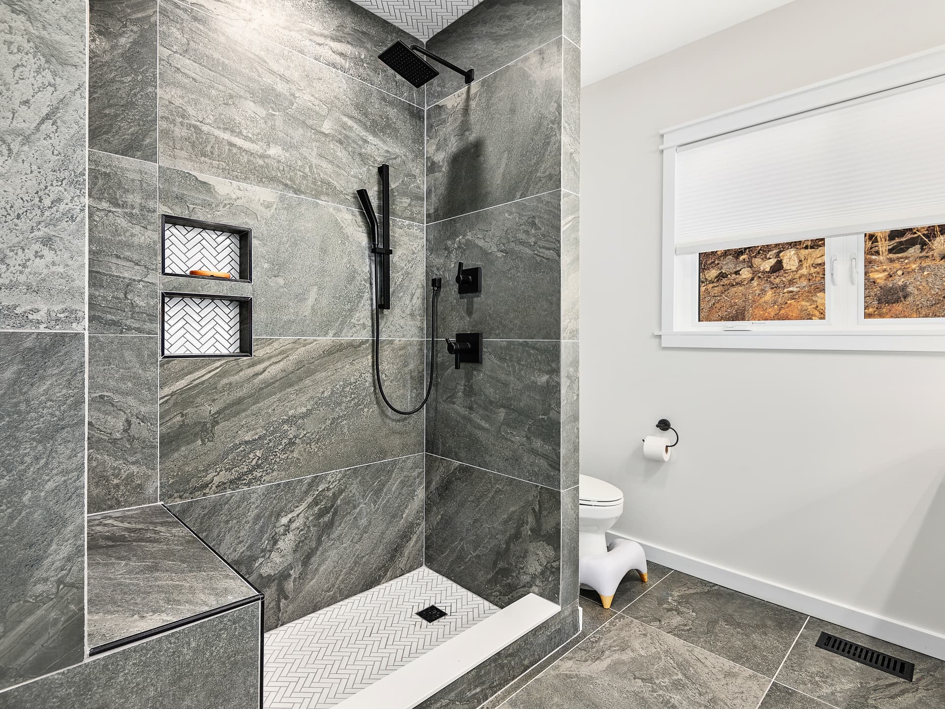 Blue Ridge Panorama - Image 18