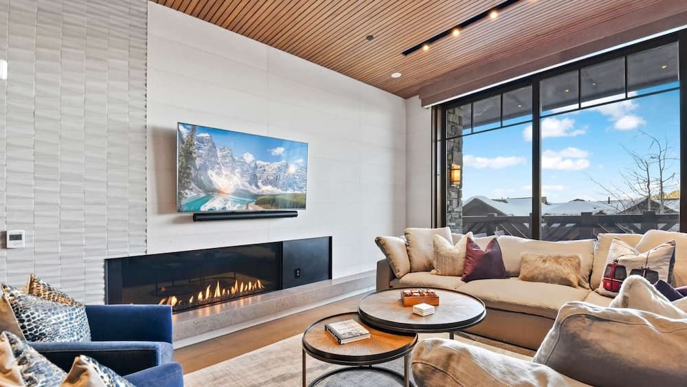 Powder Peak - Image 1