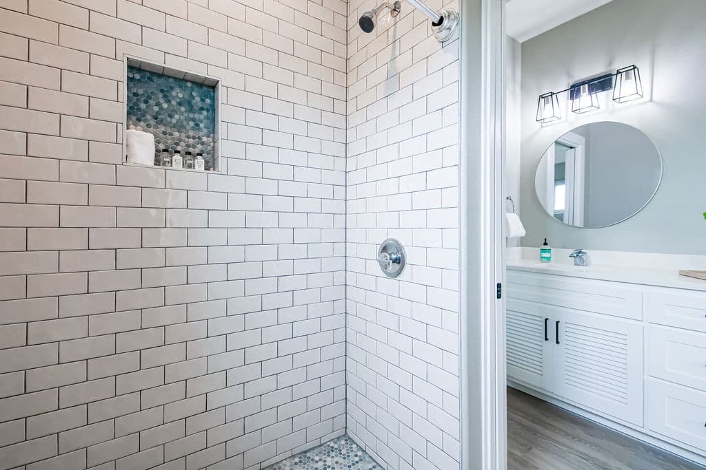 Wish You Were Here Place - Image 18