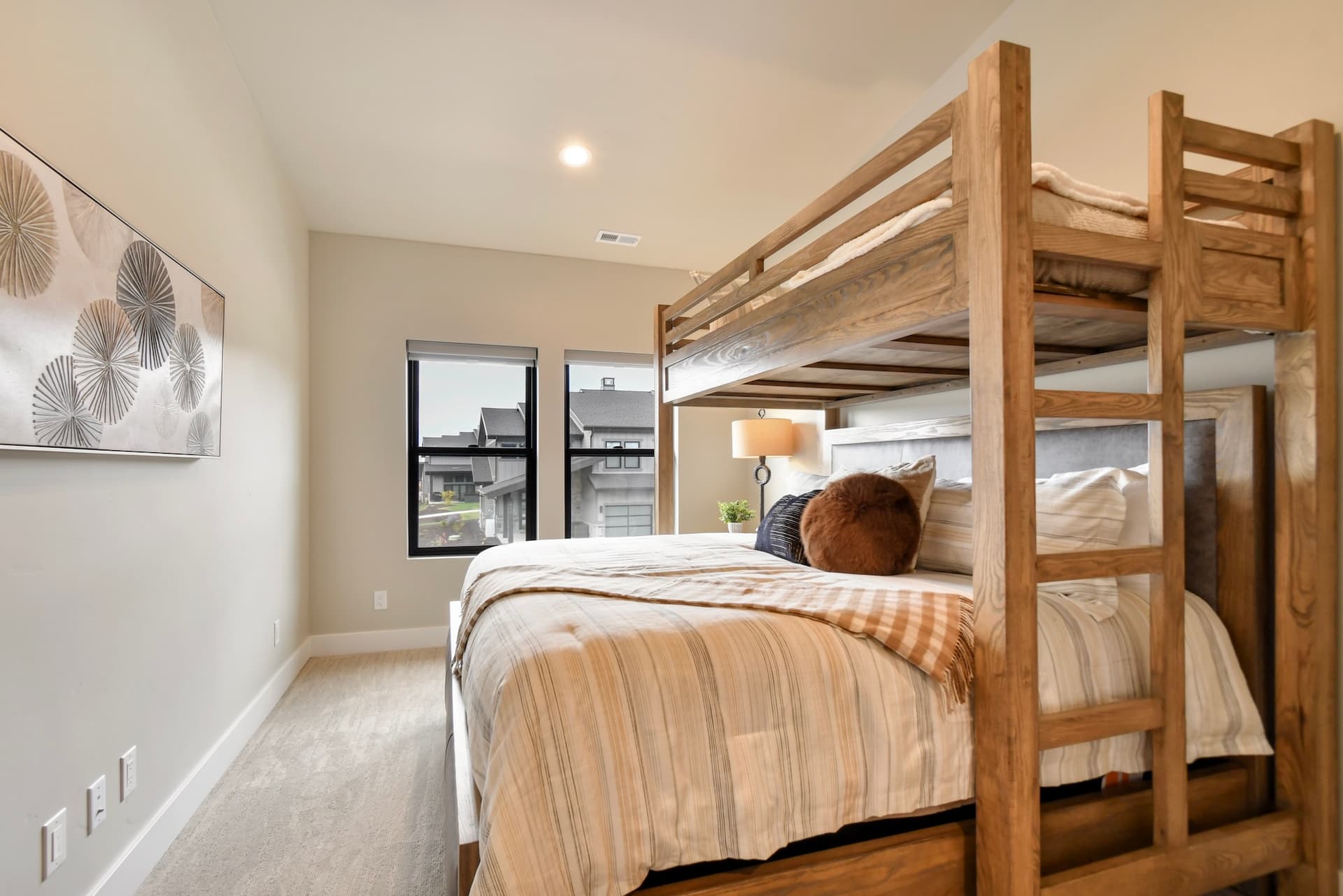 Mayflower Lakeside #942 - Image 19