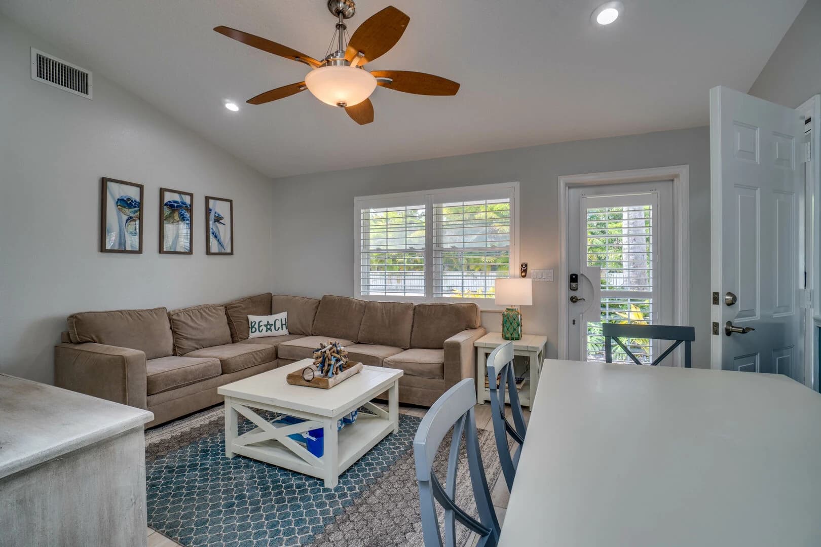 Blue Lagoon House - Image 6