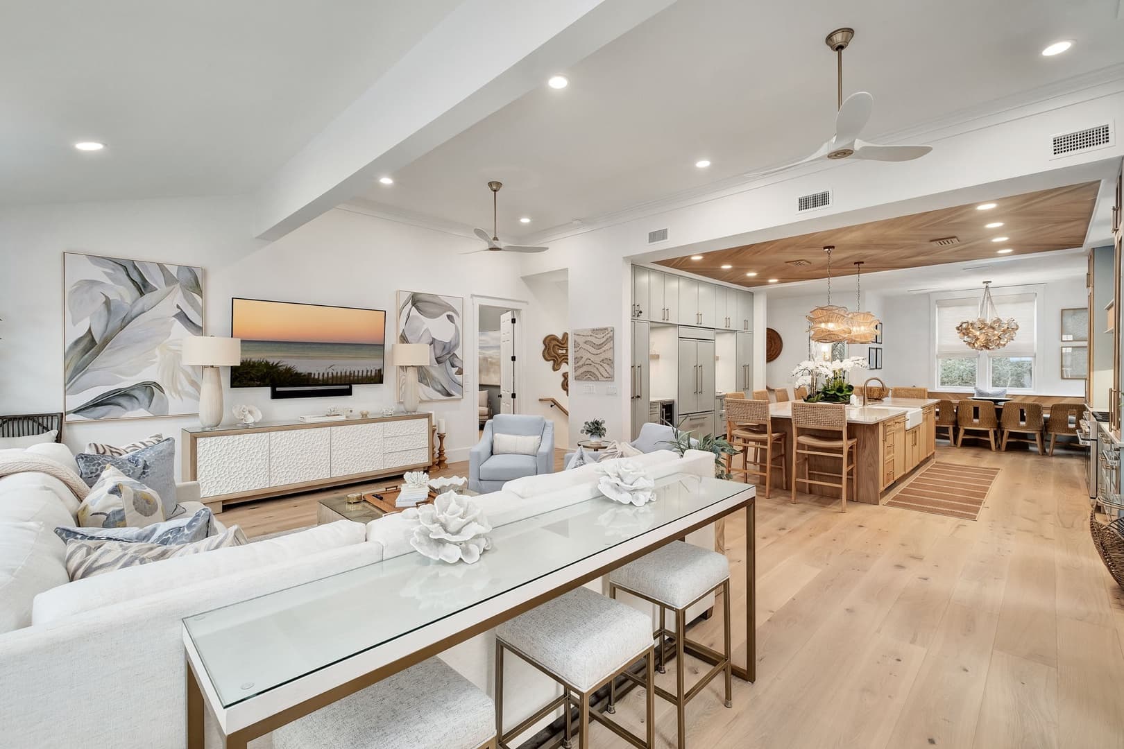 Blue Water Haven - Image 11