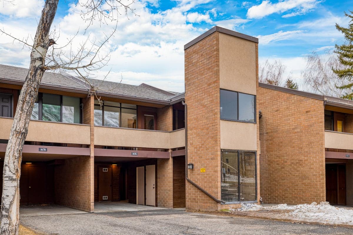 Parkside Condo - Image 20