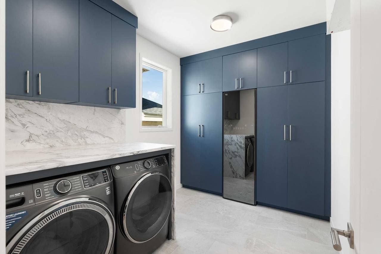 Grand Pavilion by the Sea - Image 57