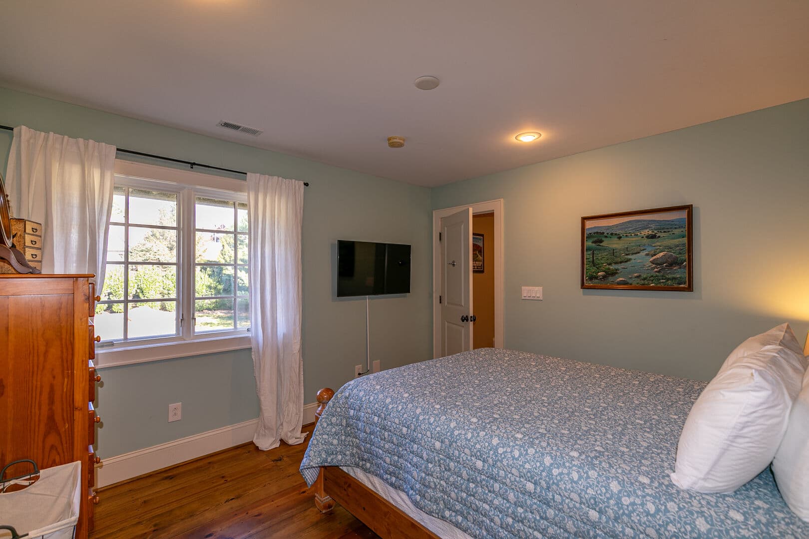 Robin Hood Retreat - Image 23