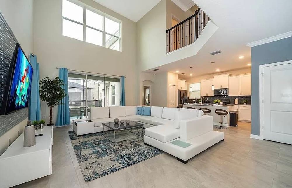 Storylake Bloom - Image 1