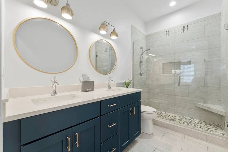 Mermaids Grotto - Image 12