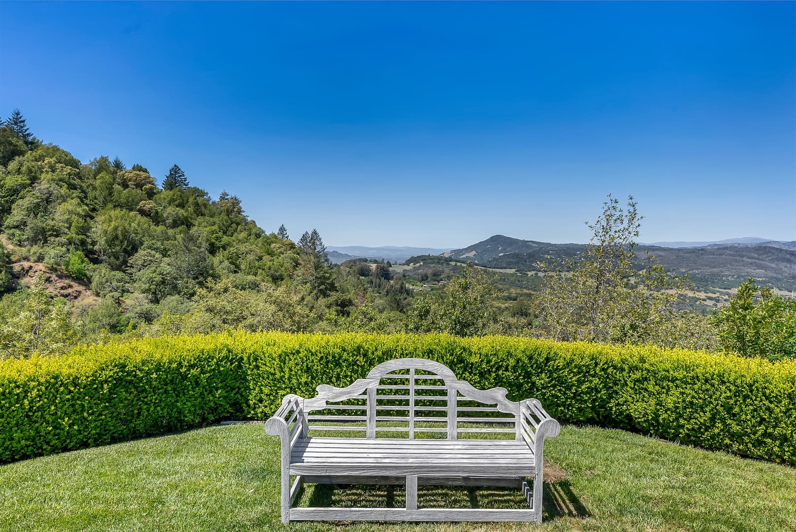 The Country House - Image 63