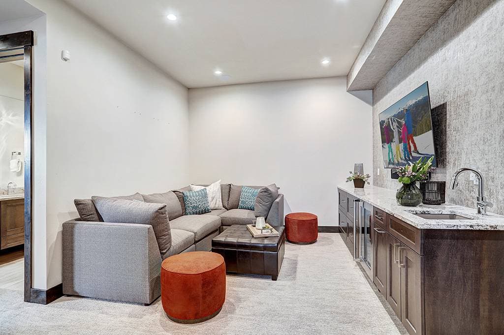 Wintours Leap - Image 45