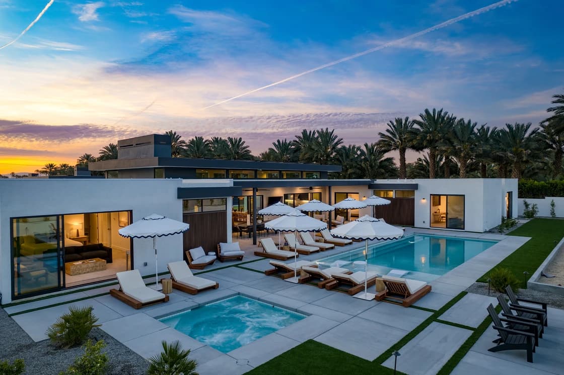 Polo Villa #16 - Image 2