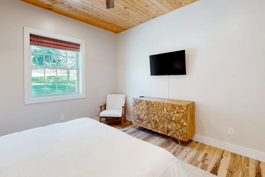 River Rock Cottage - Image 19