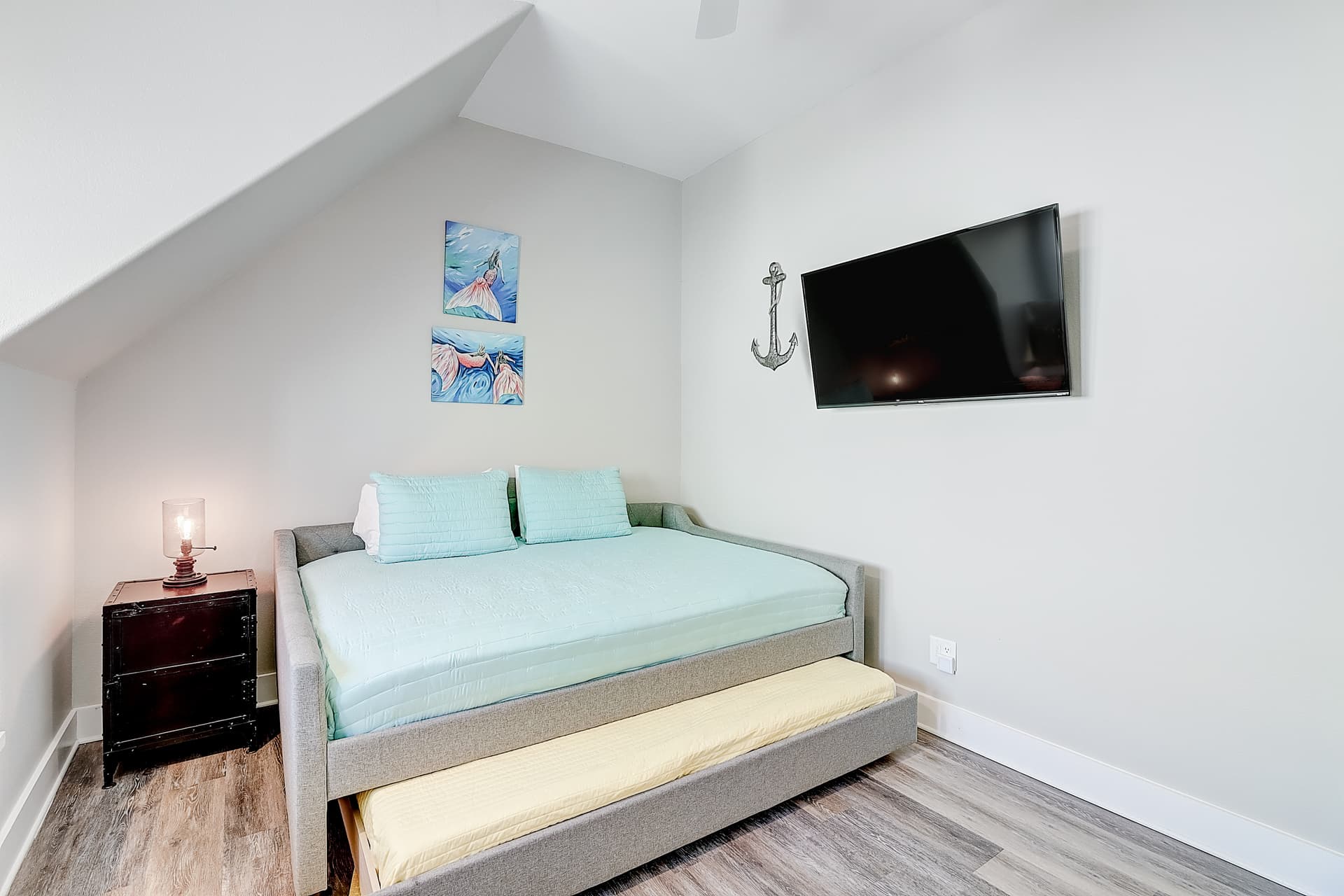 Gabby’s Retreat - Image 14