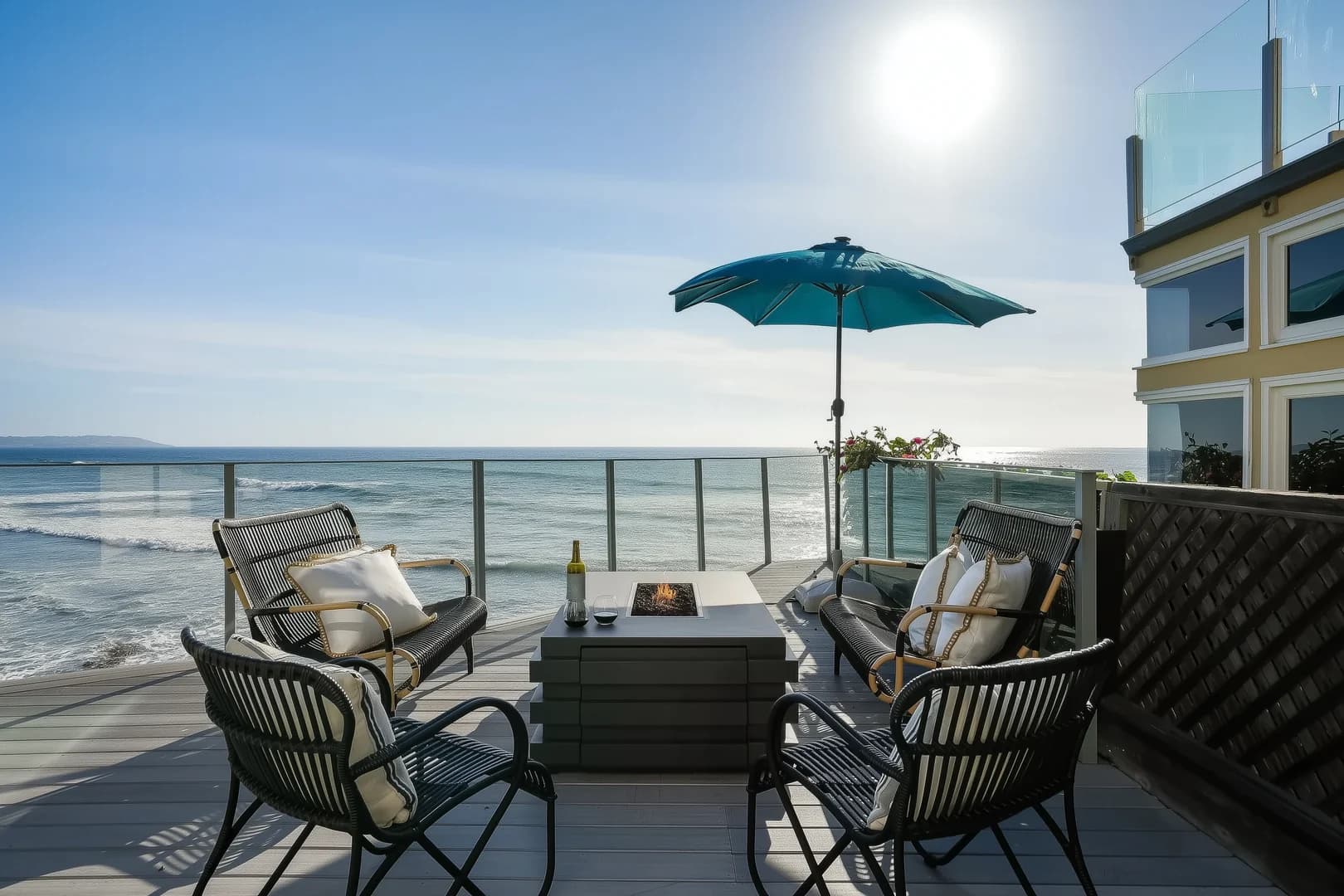 Dolphin Bluff - Image 2