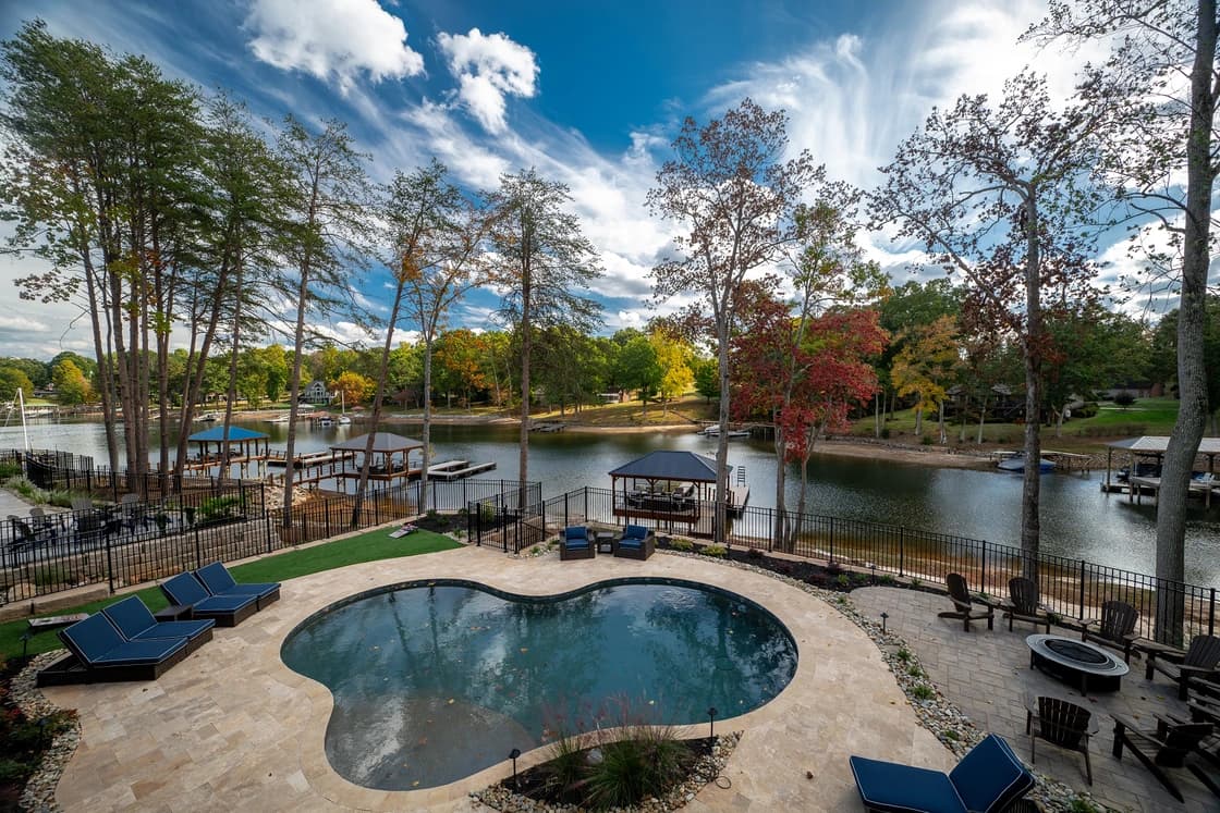 Lakefront Serenity Lodges - Image 71