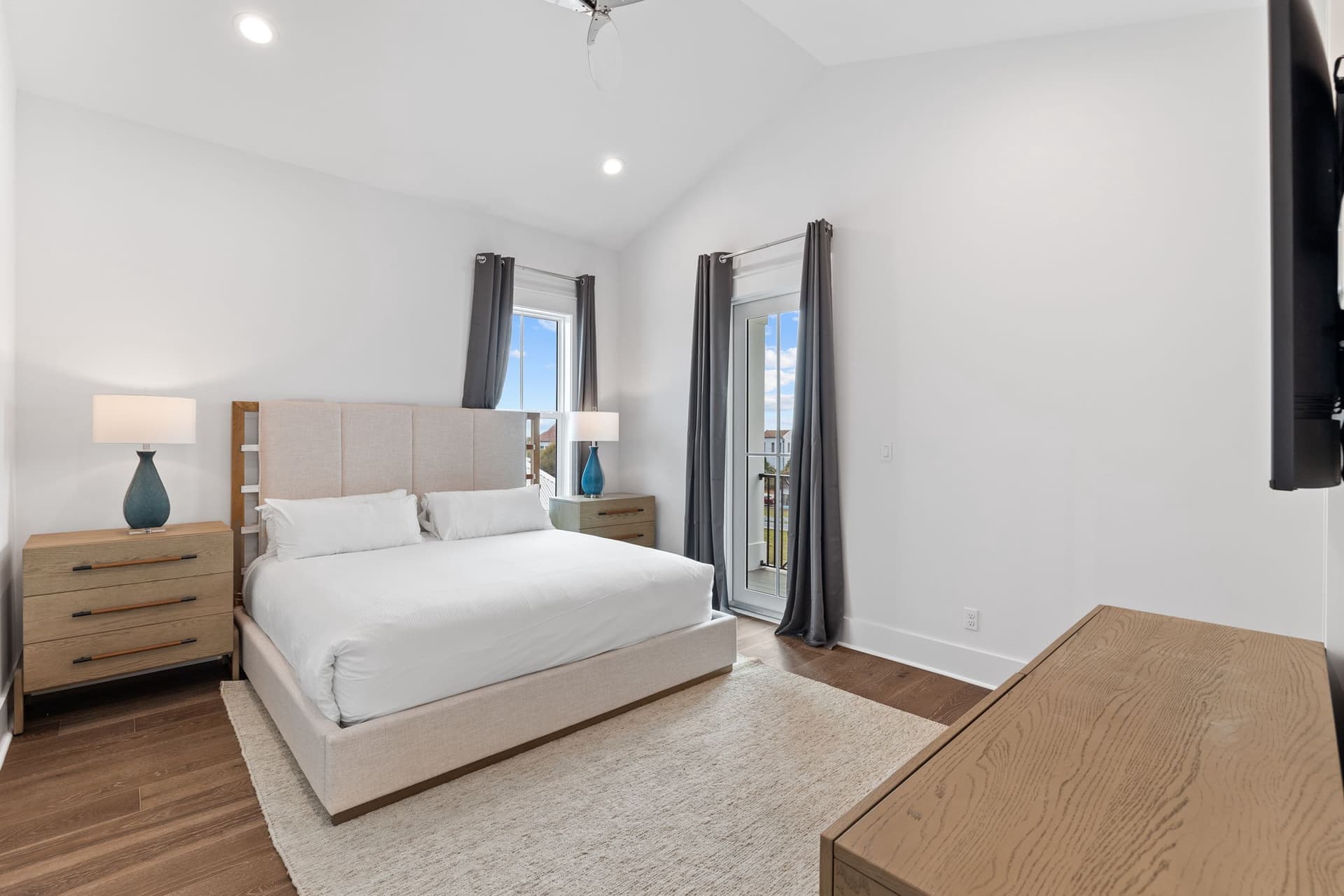 Seven Palms Pinnacle - Image 32