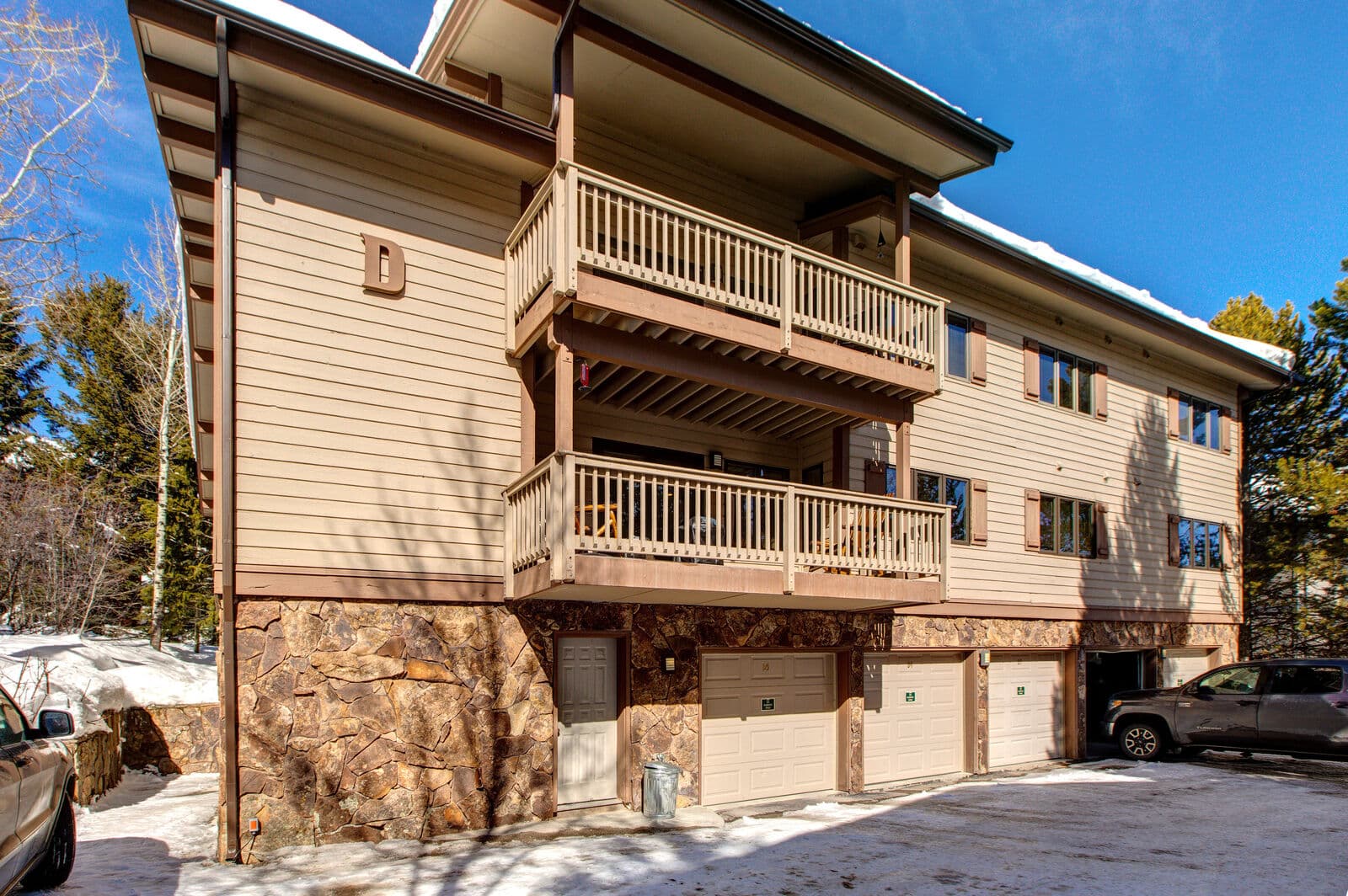 Teewinot Home - Image 42