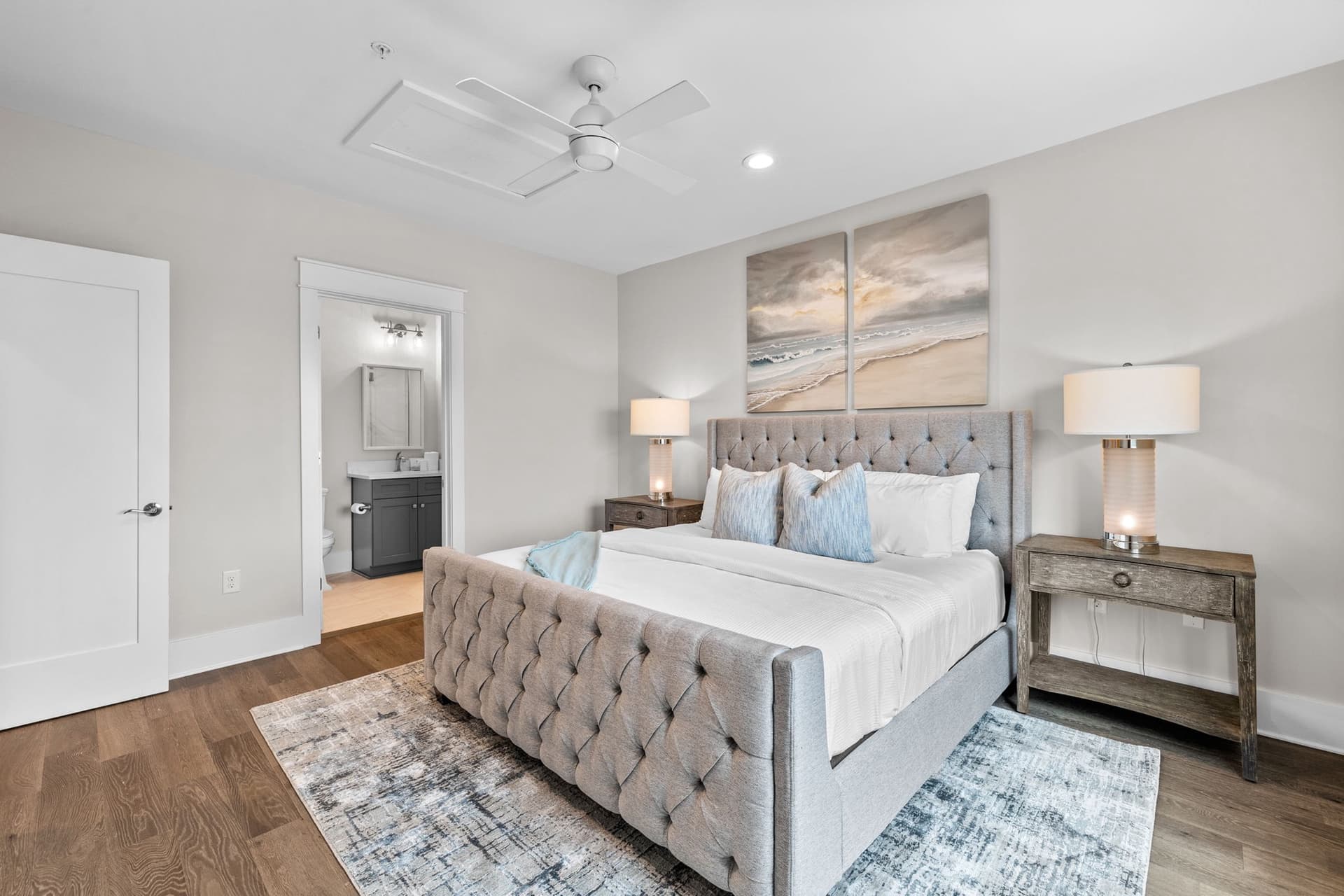 Beachside Haven - Image 28