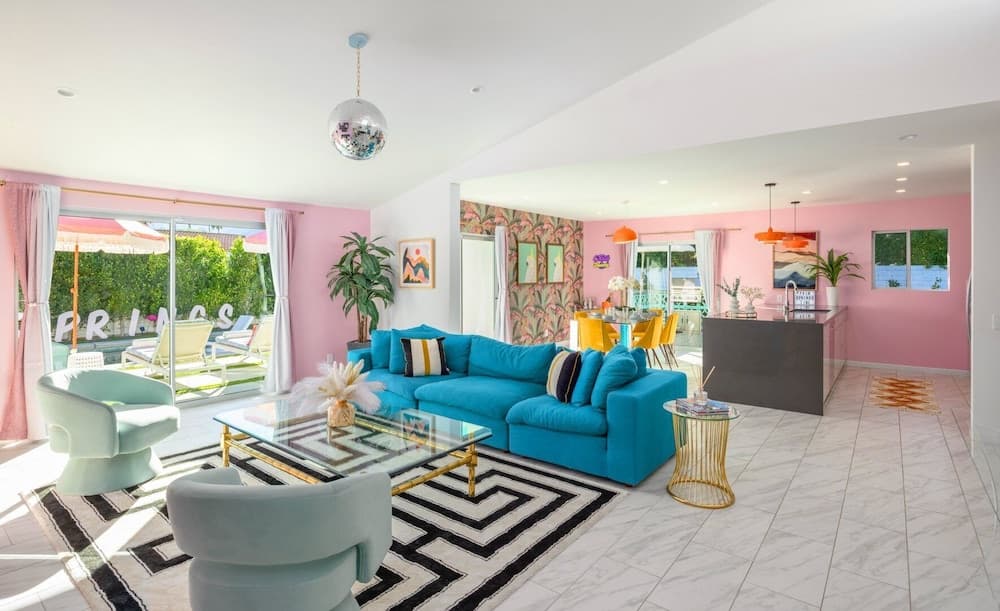 Caliente Oasis - Image 4