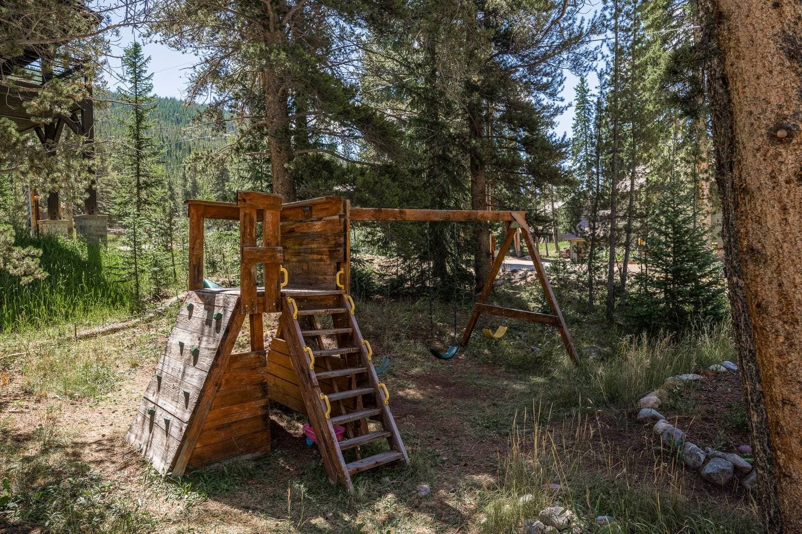 Mountain Manor - Image 85