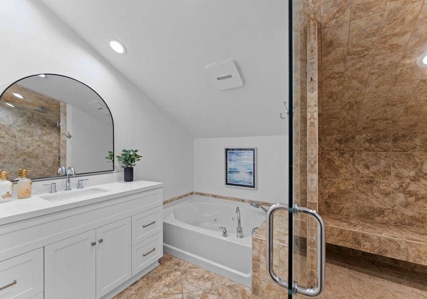 Lucent Sunset Retreat - Image 57