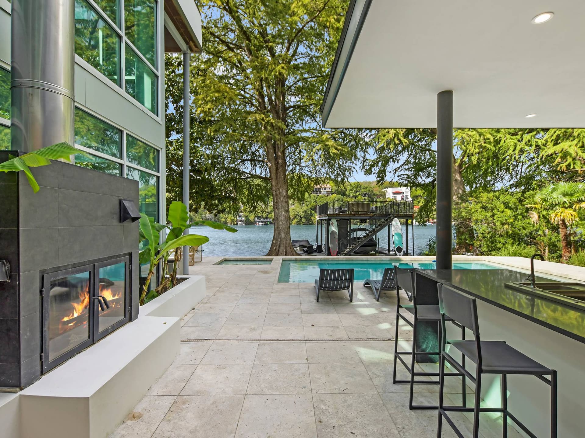 Emerald on Lake Austin - Image 22