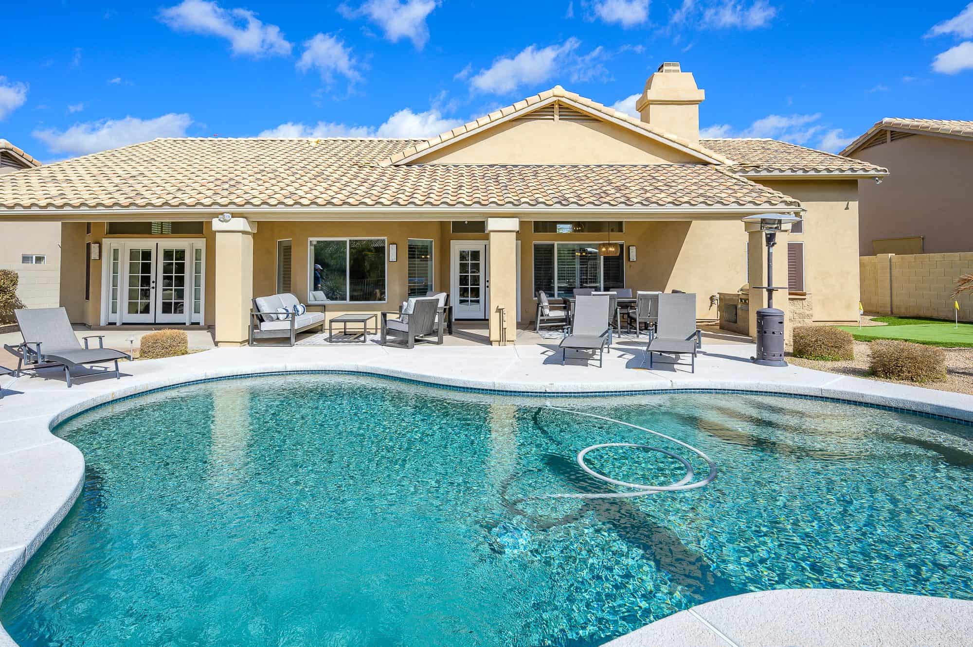 Casa Pinnacle - Image 1
