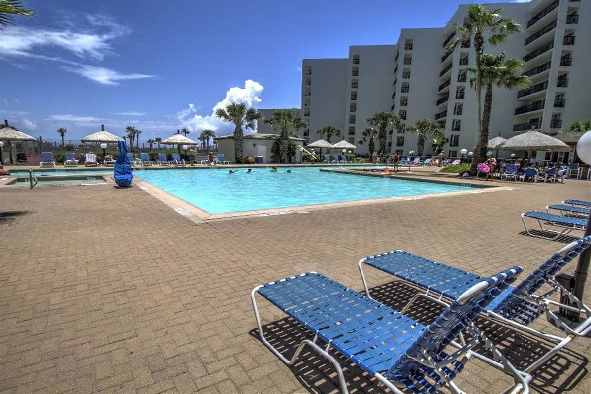 Queen Isabella Residence - Image 37