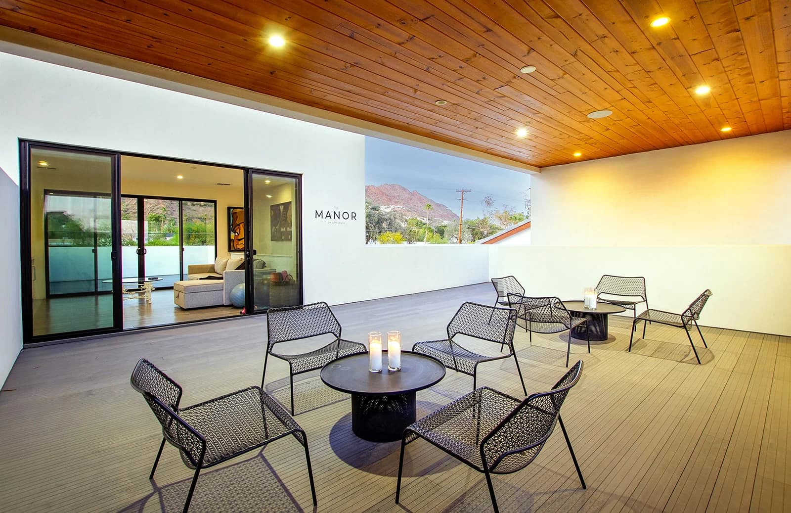 Camelback Manor - Image 102