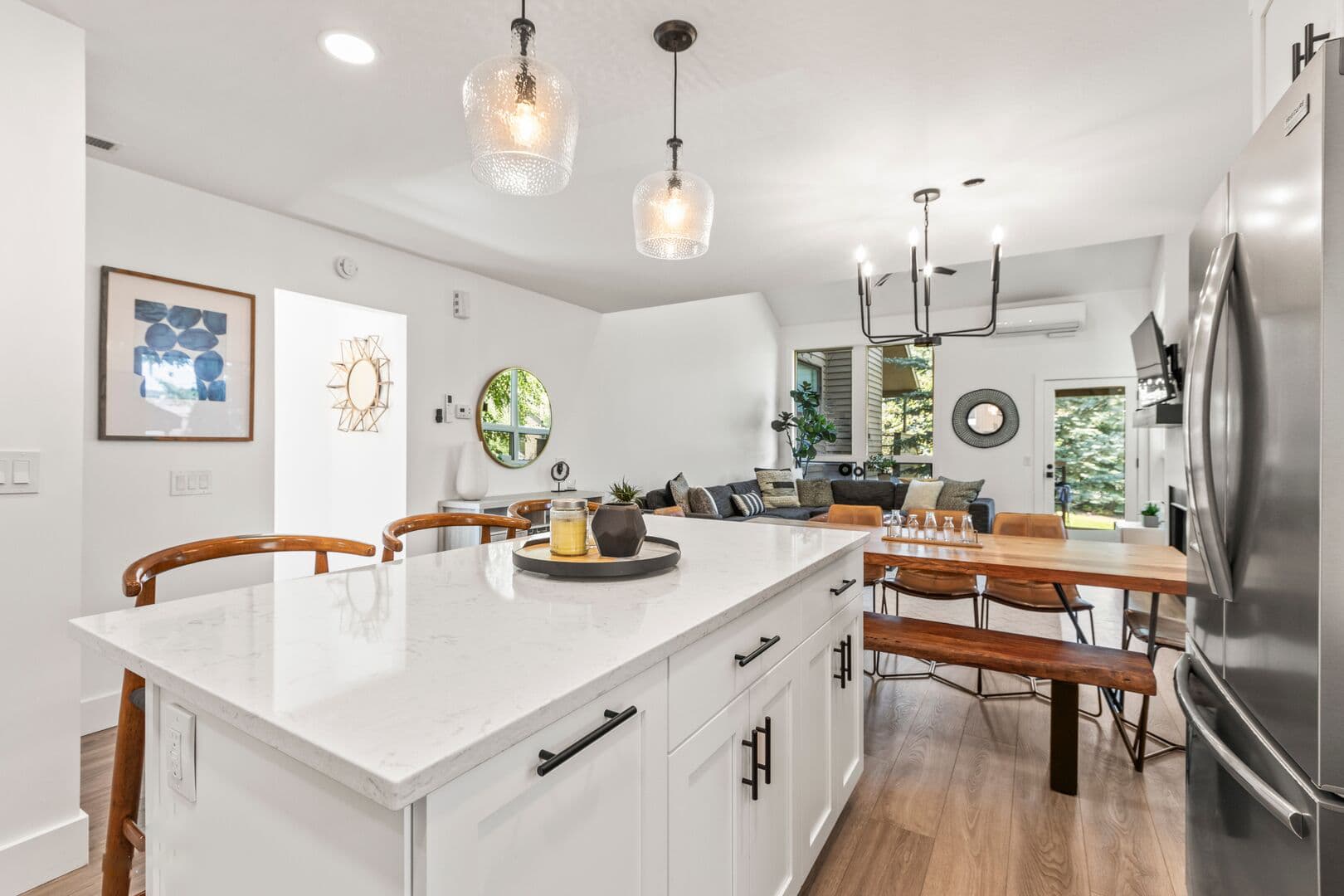 Red Pine Retreat - Image 4