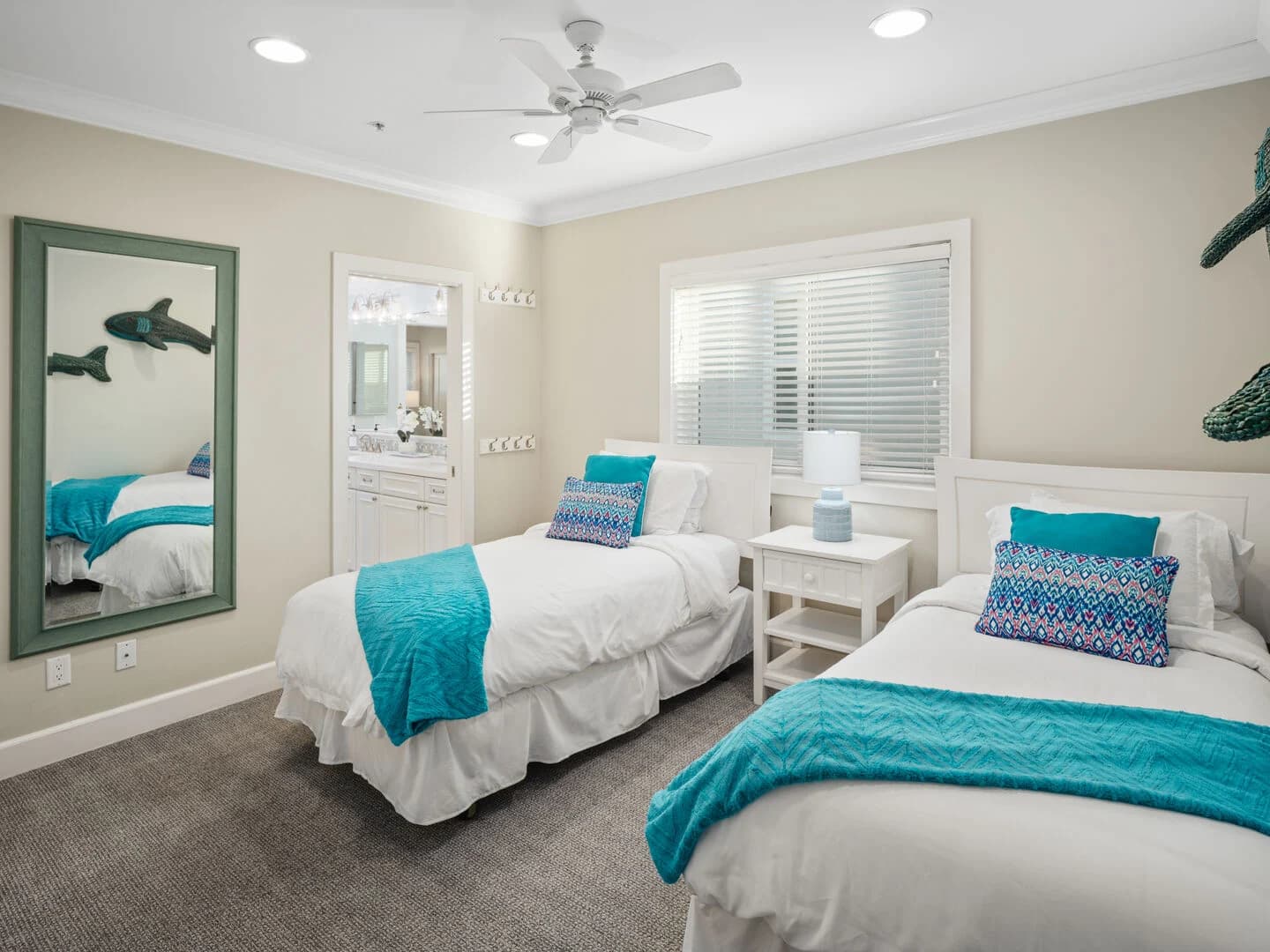 Oceanfront San Juan Penthouse - Image 12