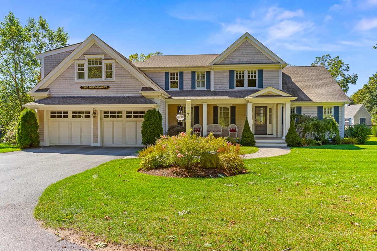 Breakaway Place - Image 1