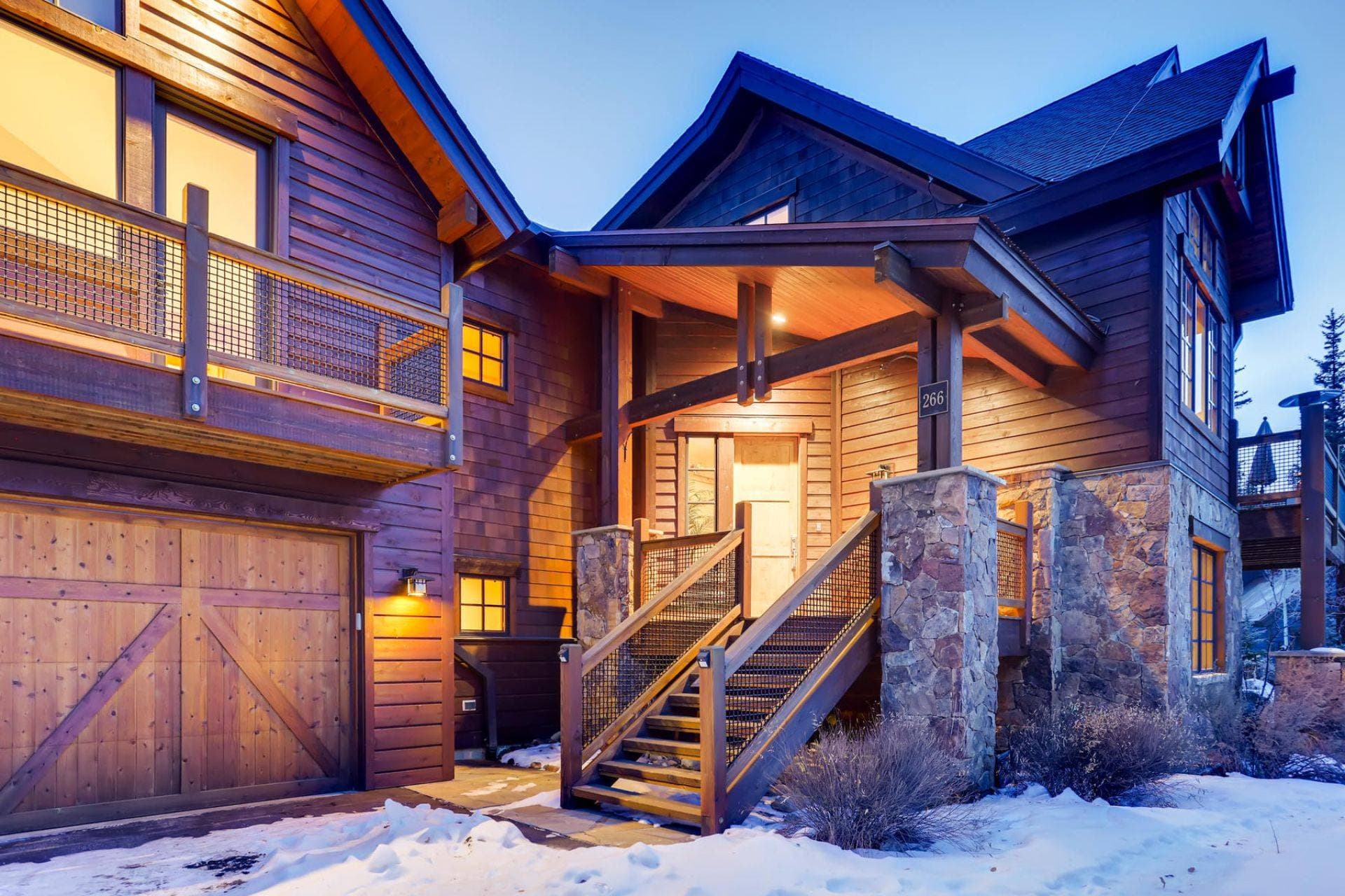 Aspen Grove Chalet - Image 3