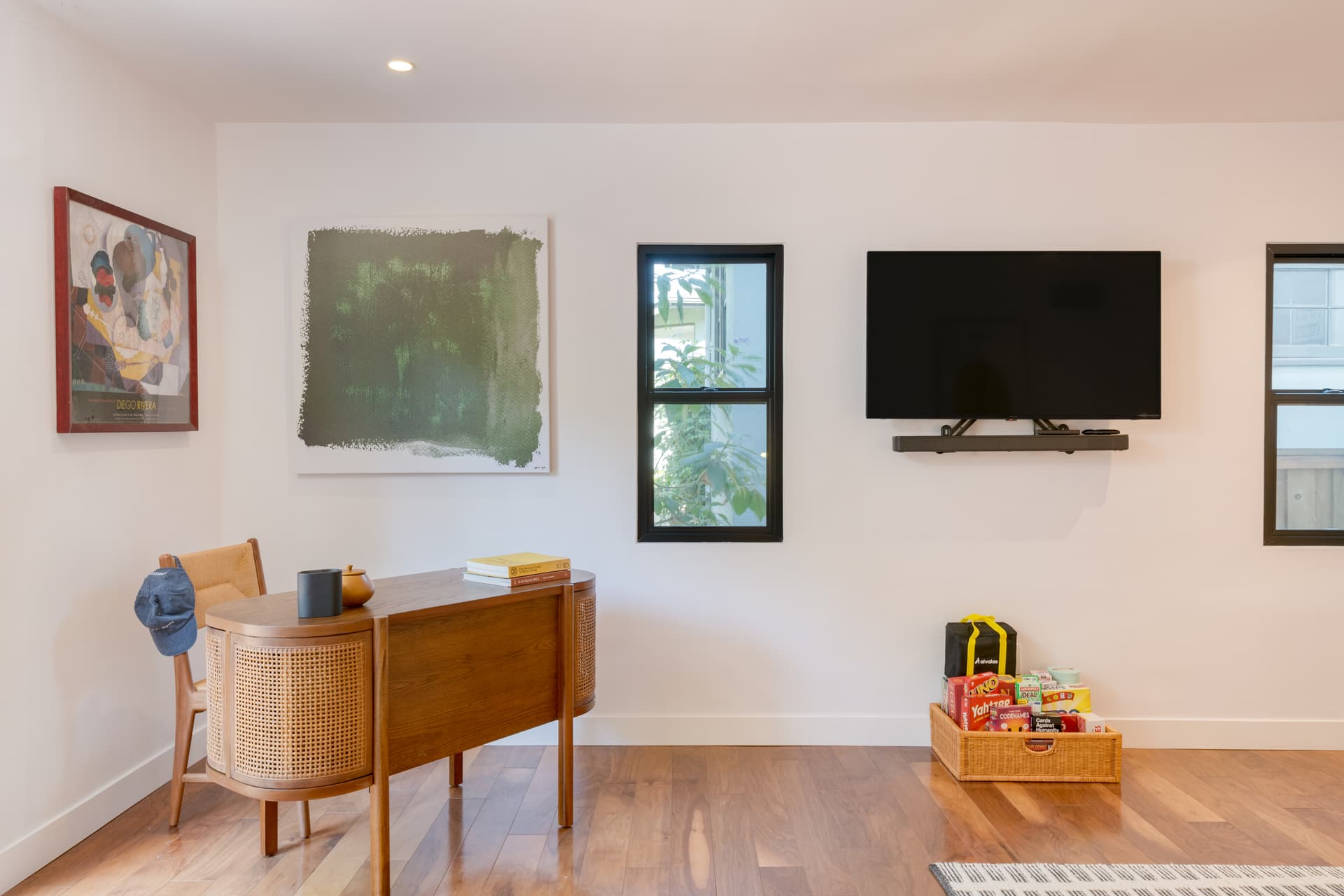 Silver Screen - Image 14