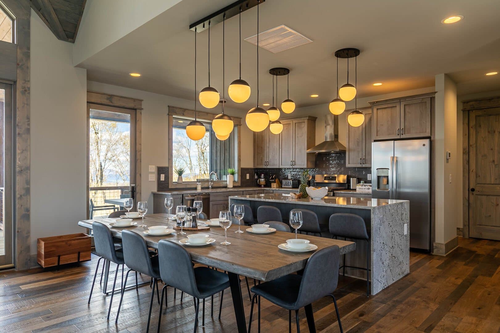 Zion House - Image 13