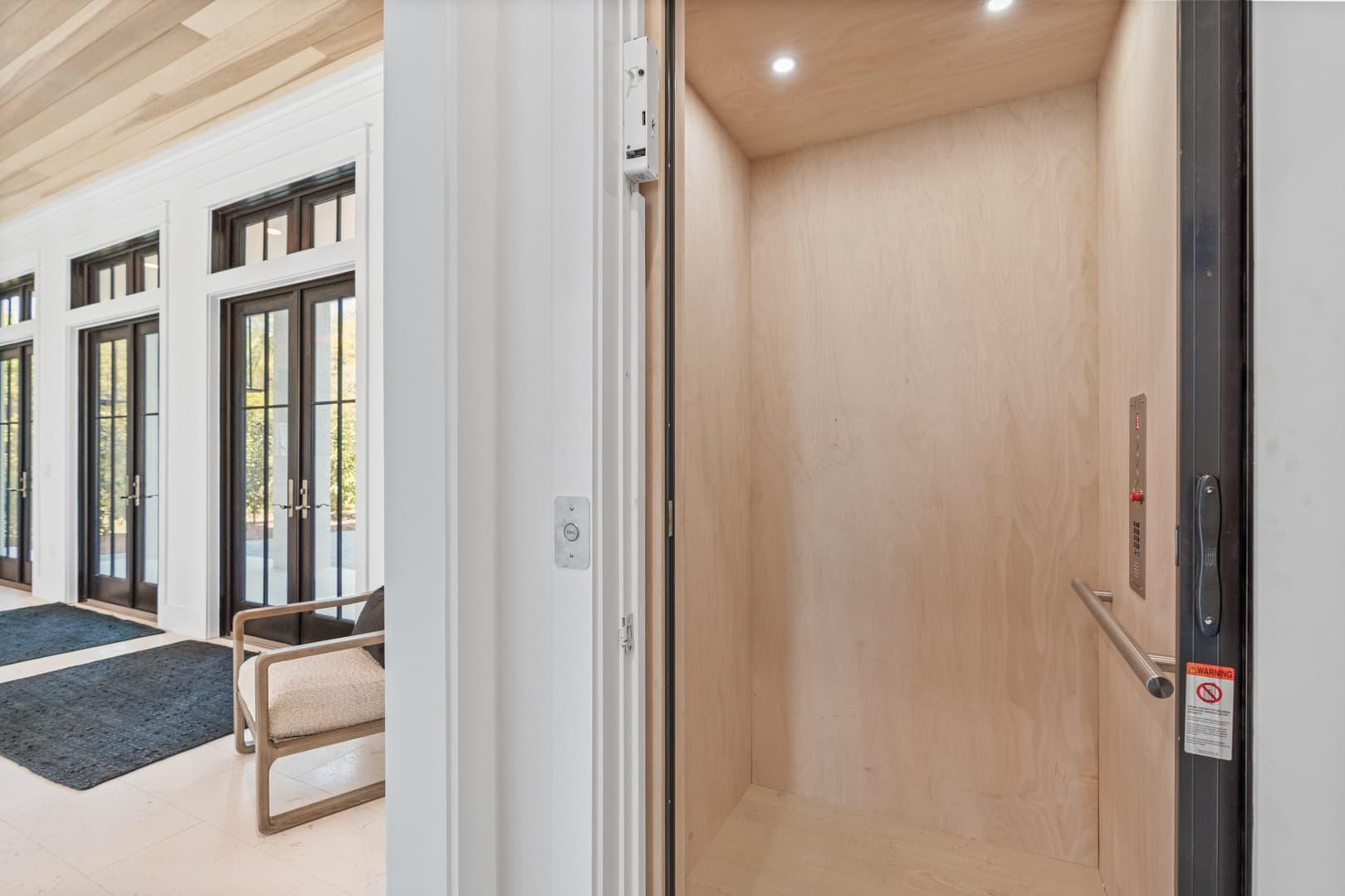 Grand Pearl - Image 51