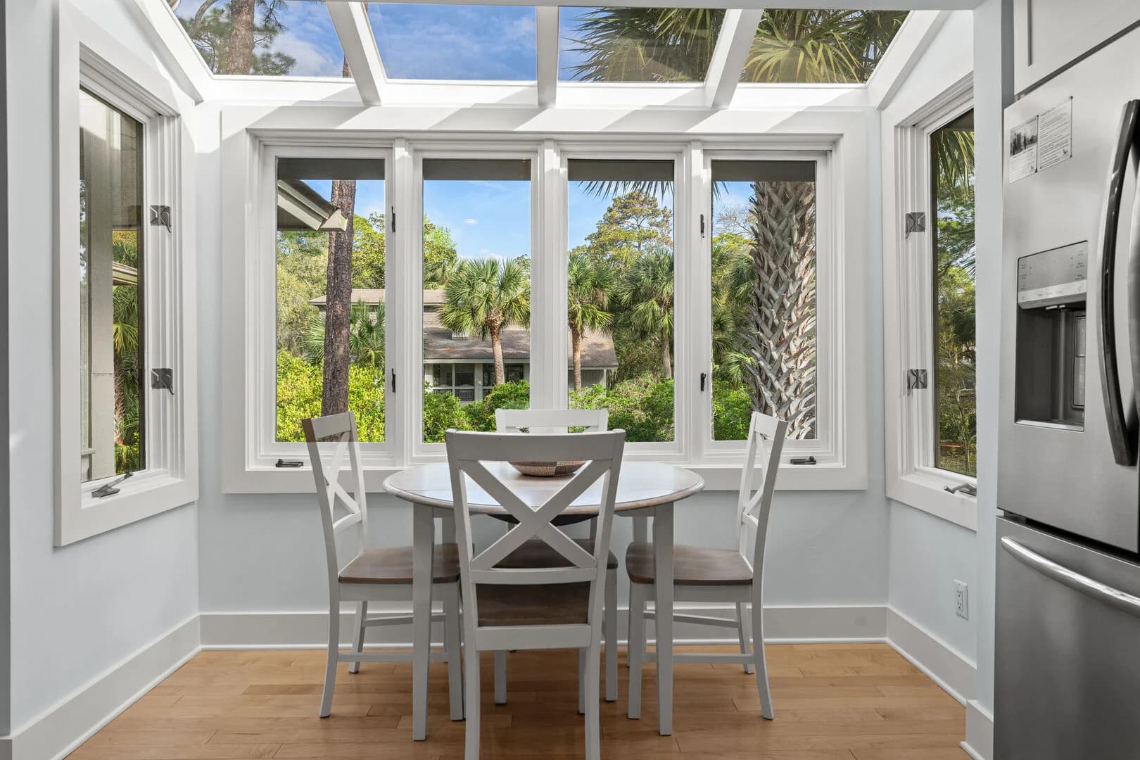 Tropical Retreat - Image 13