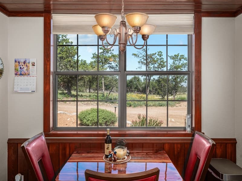 Cedar Bliss Texas Cabin - Image 7