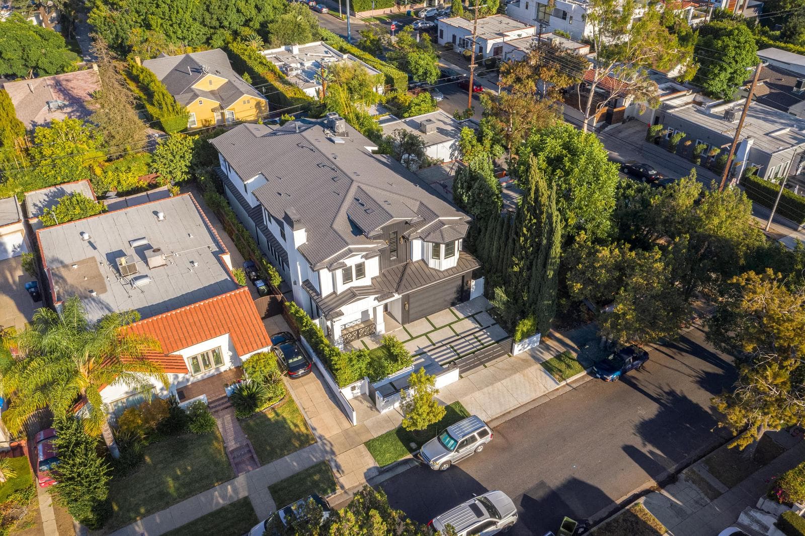 Ava Place - Image 51