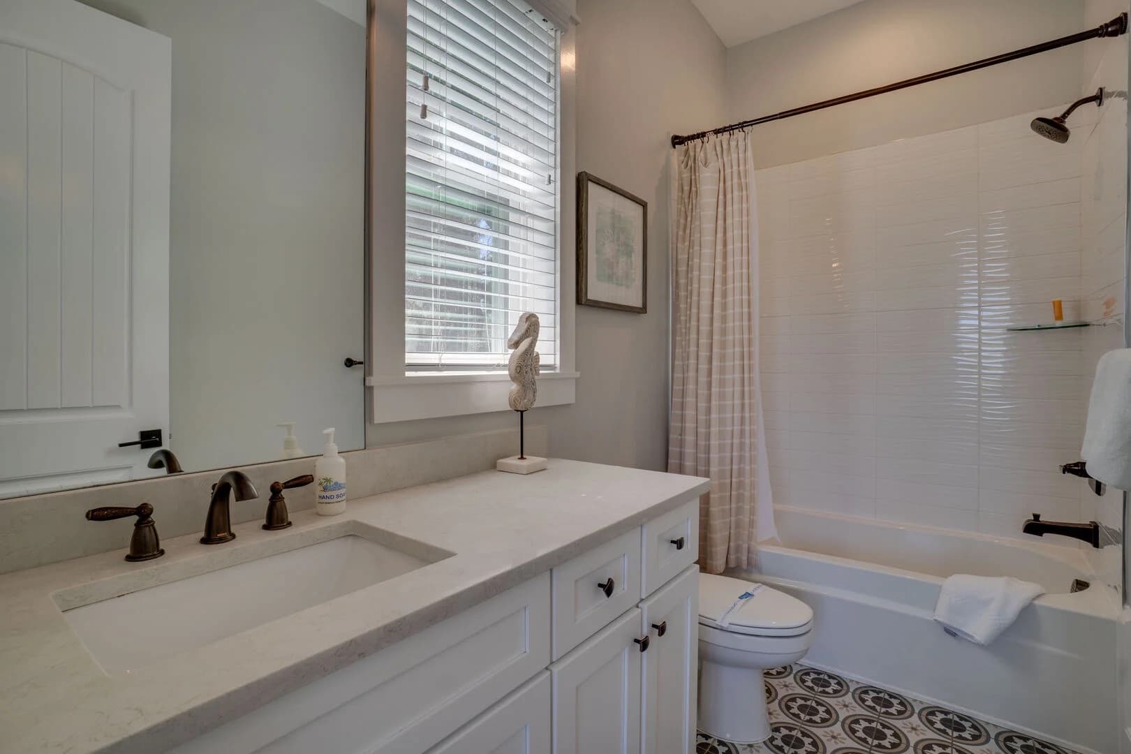 Portside Paradise House - Image 22