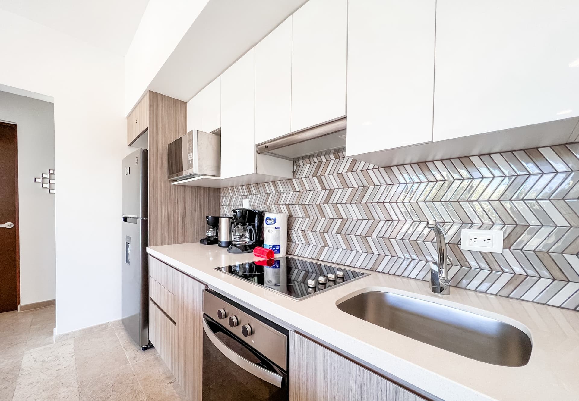 Pura Residence - Image 12