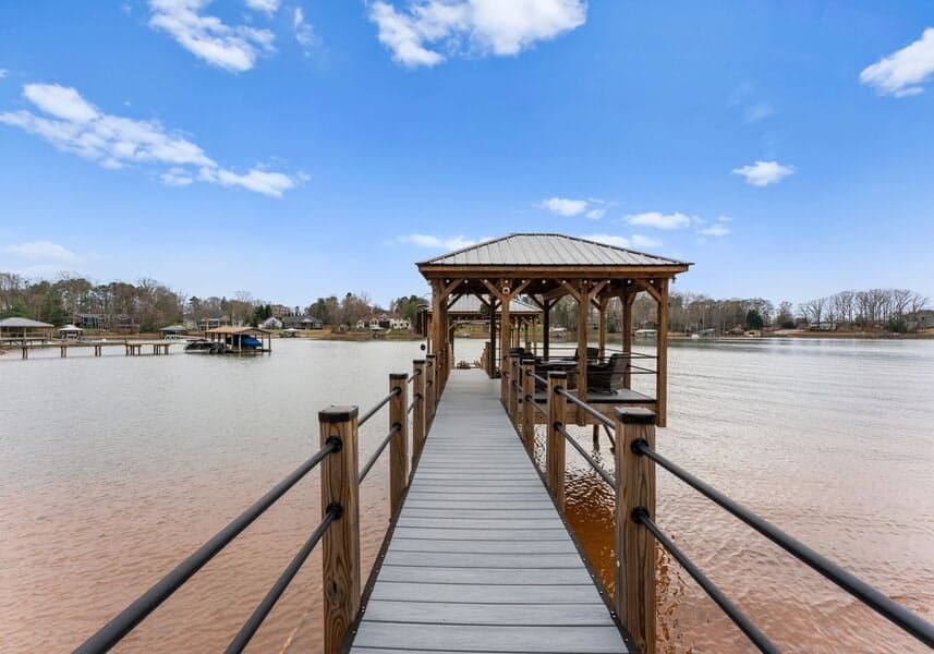 Lucent Sunset Retreat - Image 78