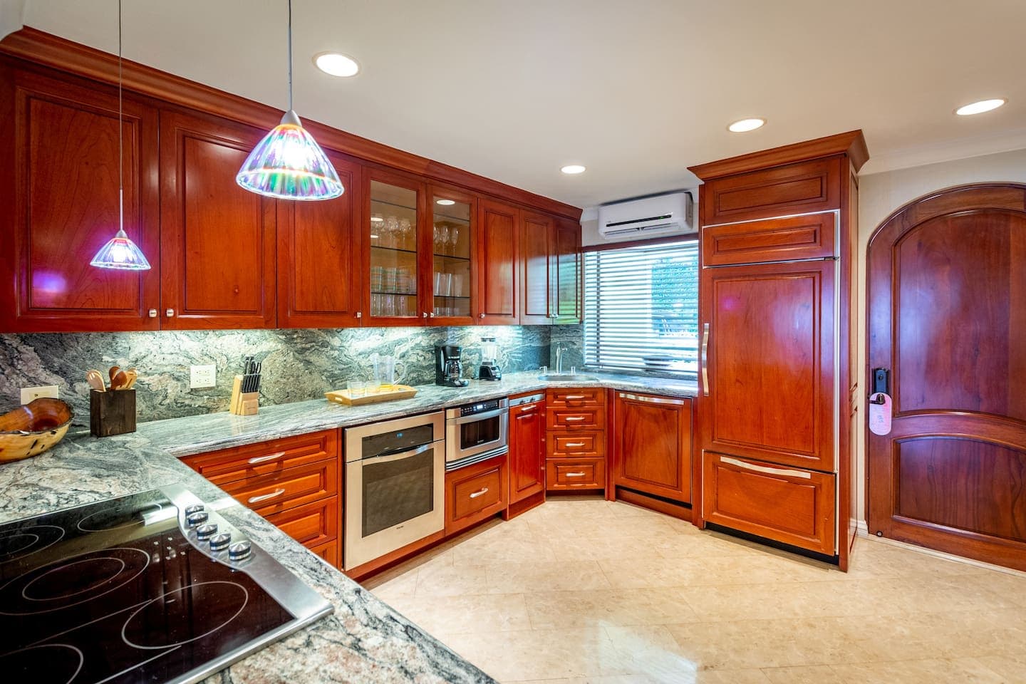 Flamingo Residence - Image 3