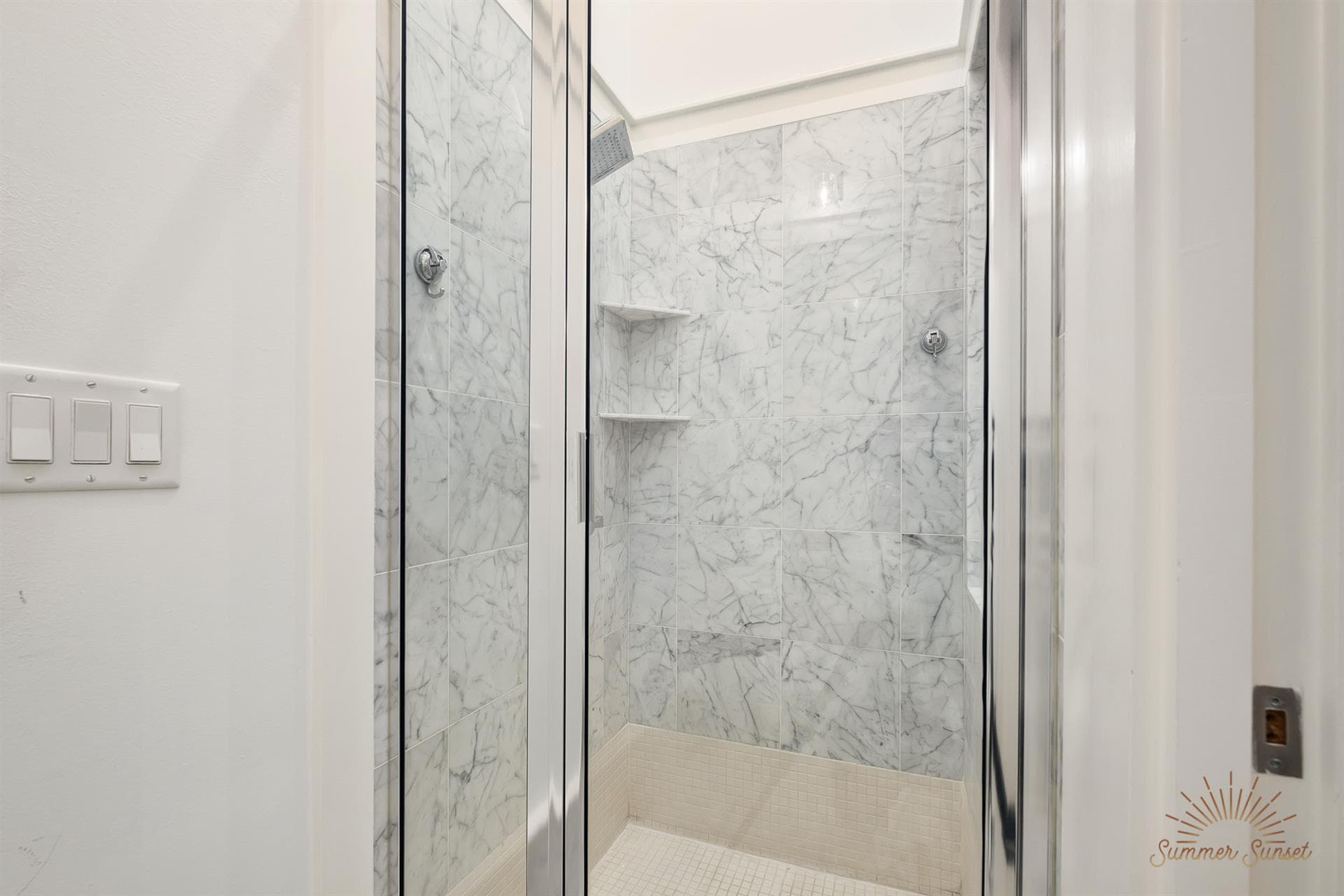 Summer Sunset Place - Image 34